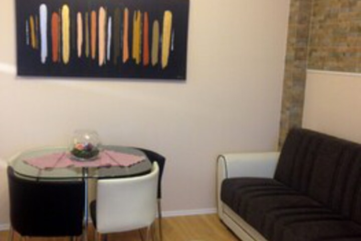 Room 17 of 22