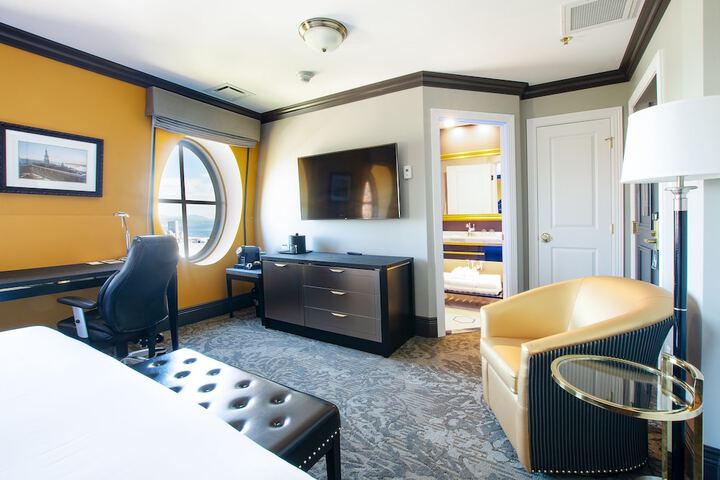 Room 19 of 54
