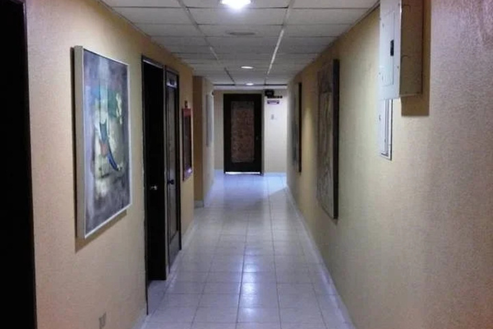 Room 6 of 23