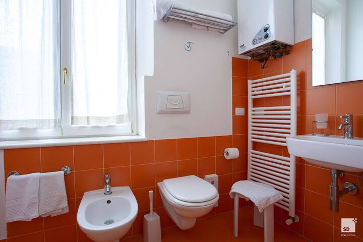 Bathroom Interior Photo