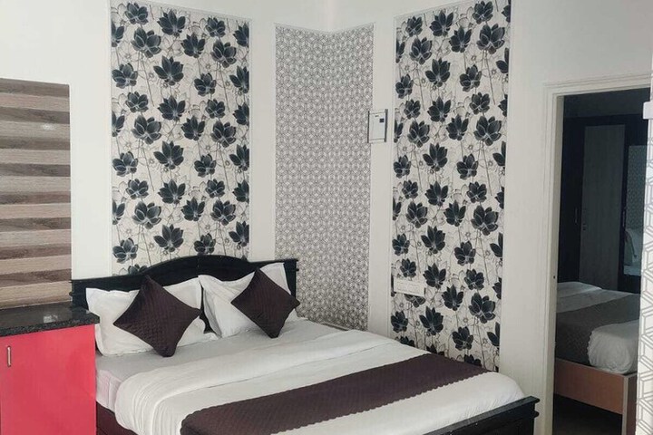 Room 23 of 36