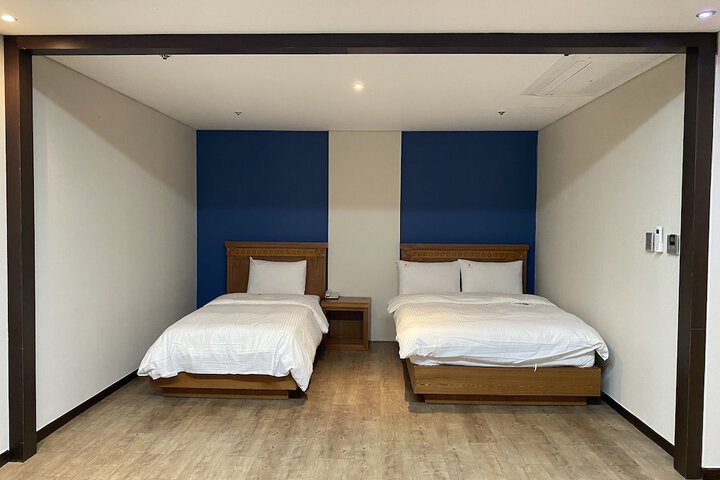 Room 20 of 73