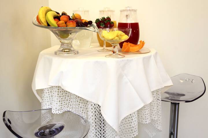 Dining Photos