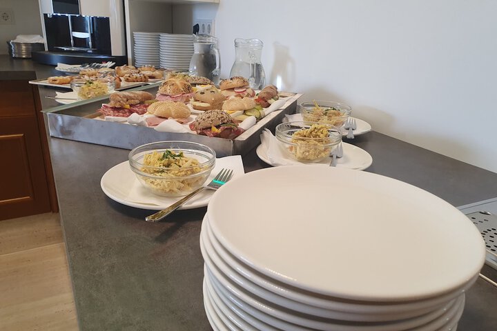 Dining 13 of 42