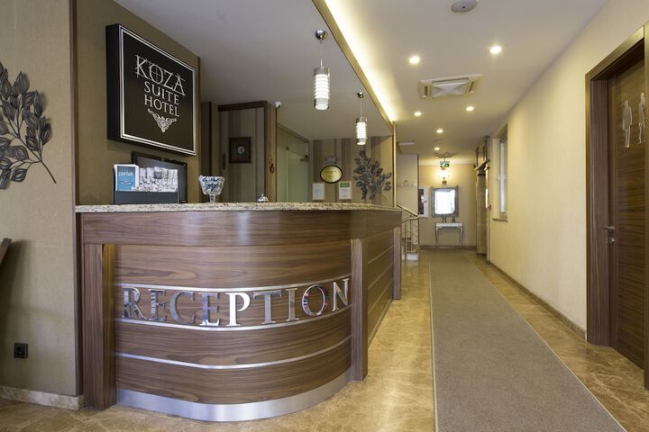 Guest Lobby