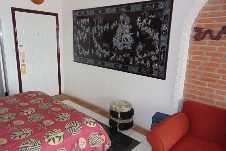 Room 204 of 413