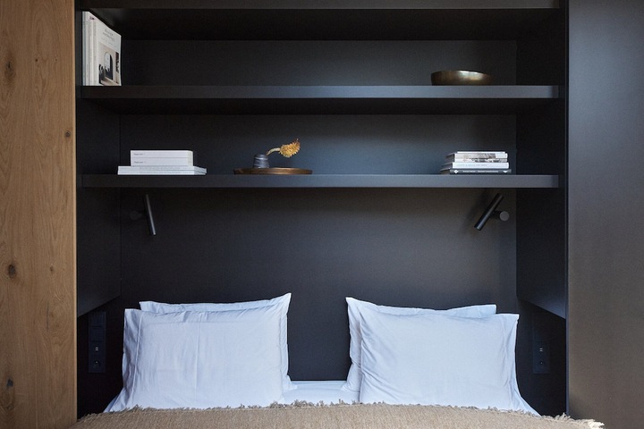 Room 40 of 83