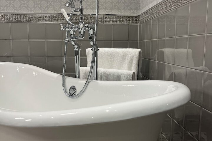 Room 60 of 92