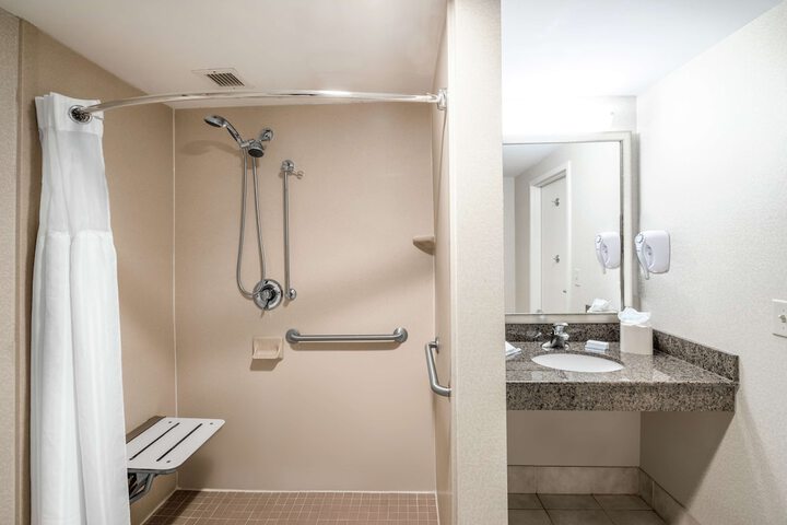 Bathroom shower