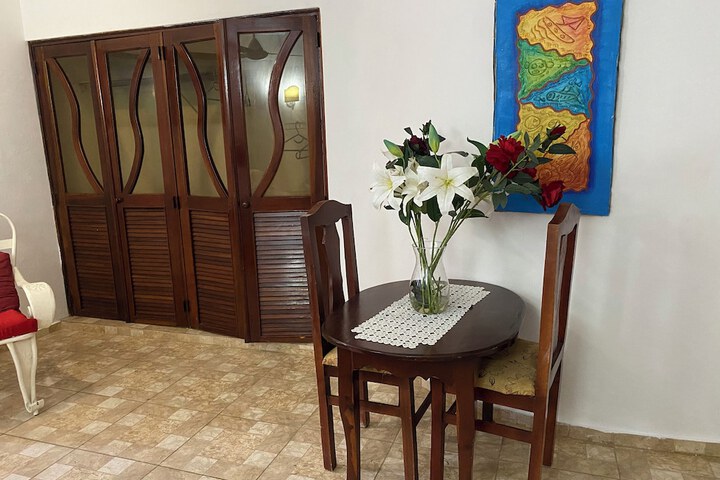 Room 35 of 132