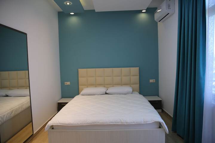 Room 17 of 72