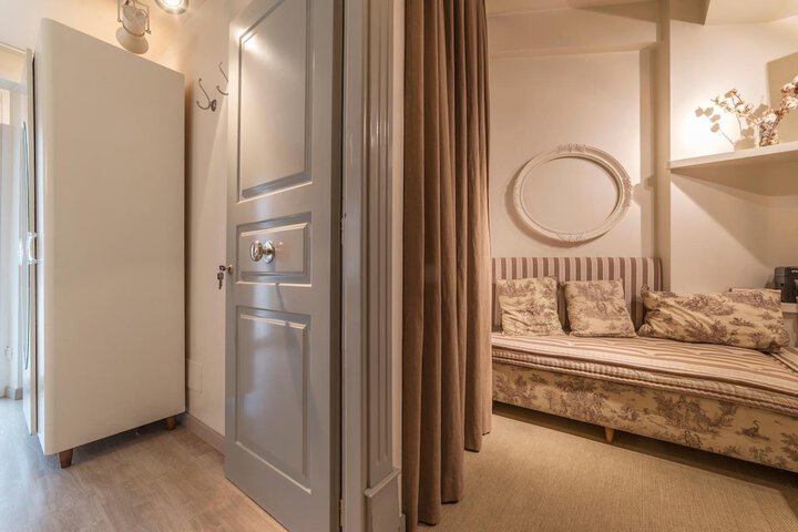 Room 21 of 41