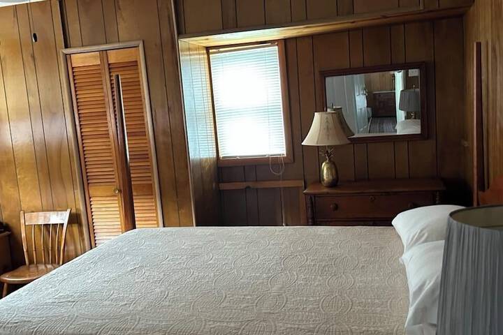 Room 20 of 81