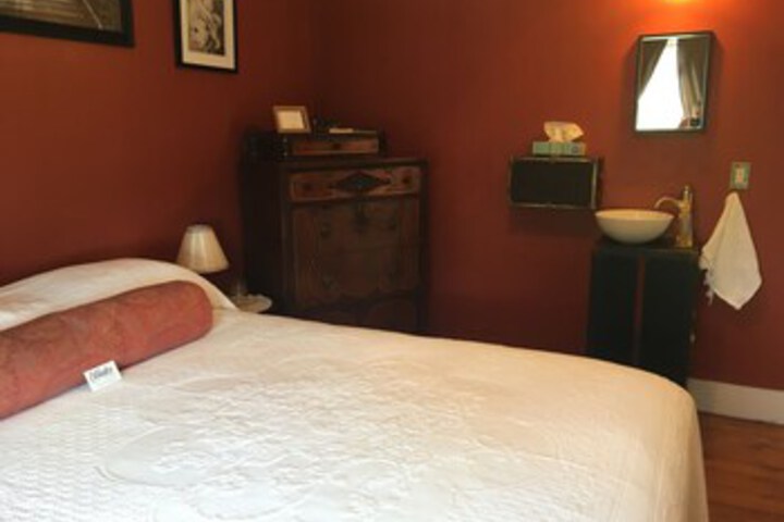 Room 39 of 42