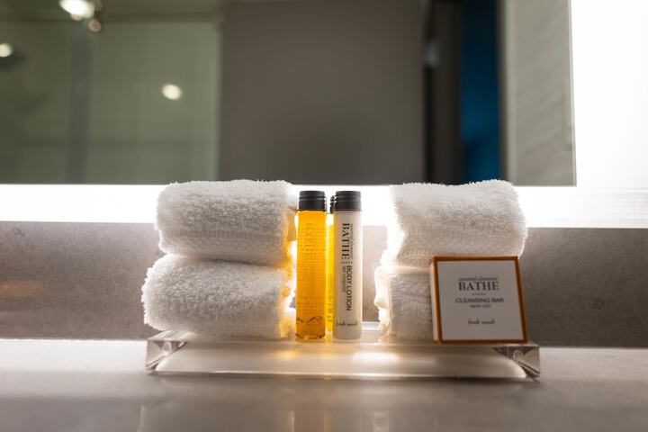 Bathroom amenities