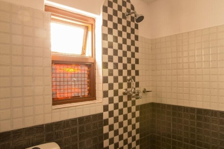 Room 26 of 36