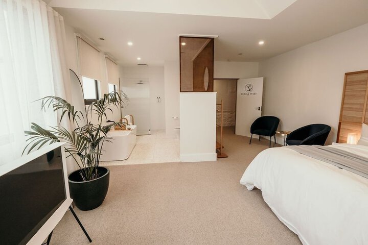 Room 8 of 46