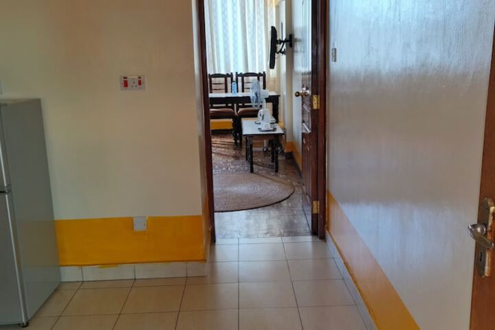 Room 23 of 69