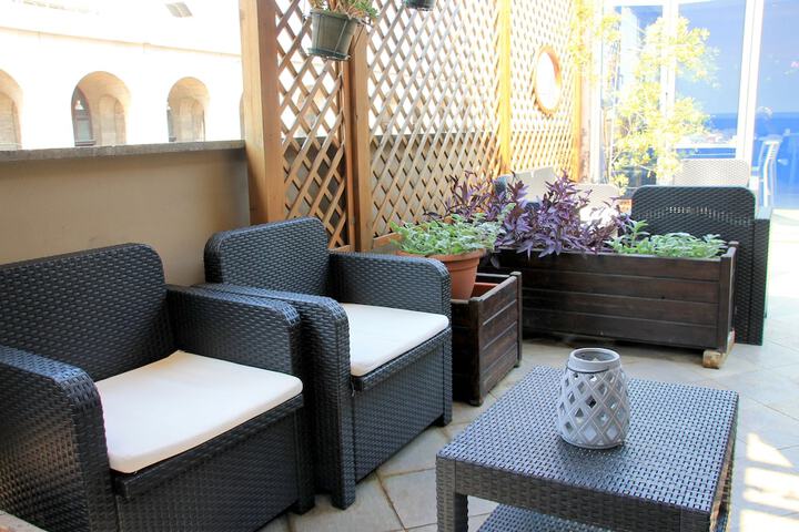 Terrace/Patio 39 of 89