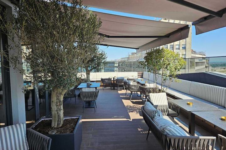 Terrace/Patio 93 of 100