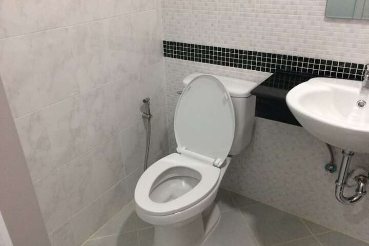 Room 15 of 24