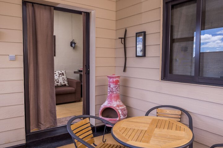 Terrace/Patio 6 of 15