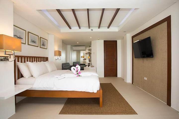 Room 25 of 49