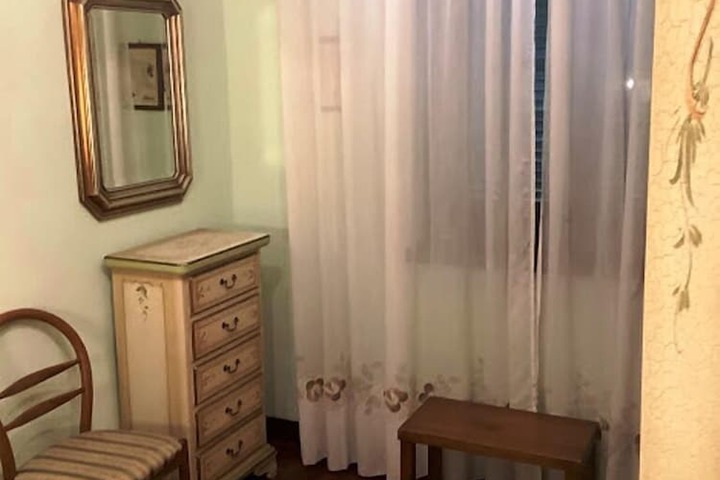 Room 26 of 63