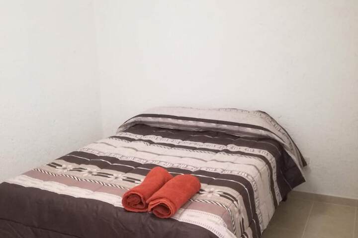 Room 8 of 38