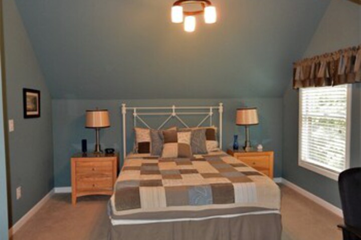 Room 38 of 43