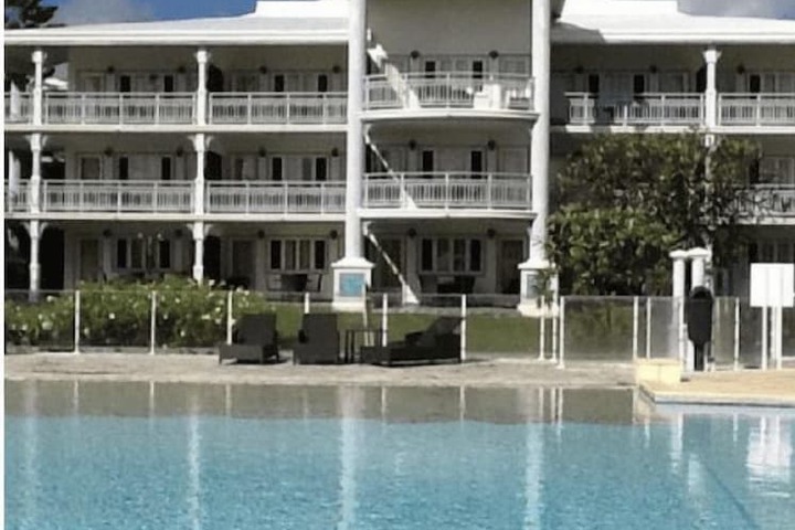 Pool 10 of 90