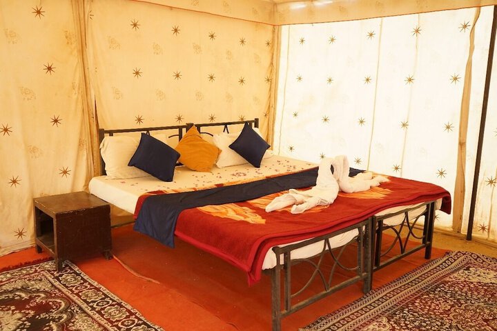 Room 10 of 85