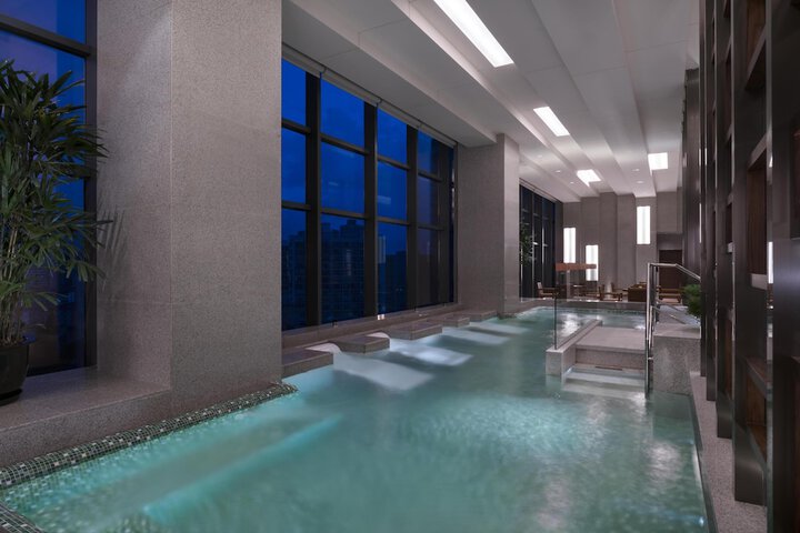 Pool 24 of 46