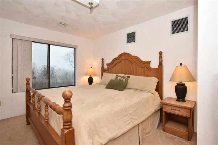 1 Bedroom Condo Villa Queen Bed Sofa (136 of 252)