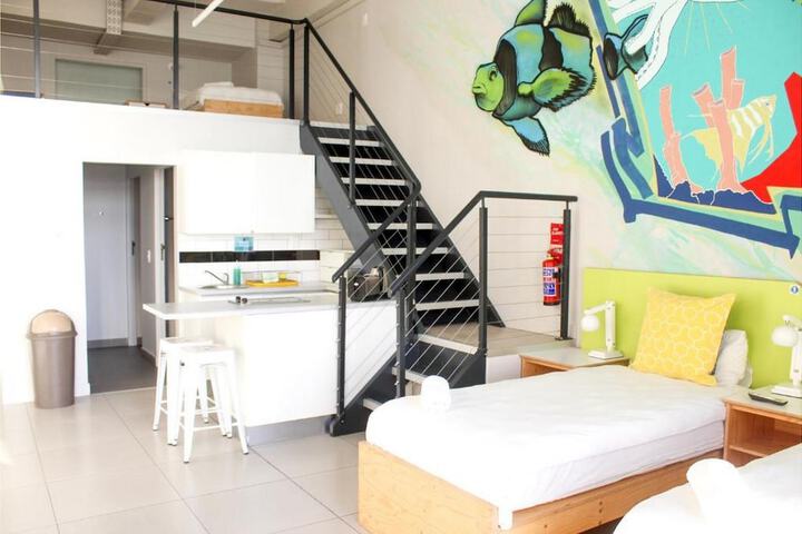 Room 26 of 138