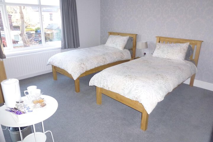 Room 15 of 37