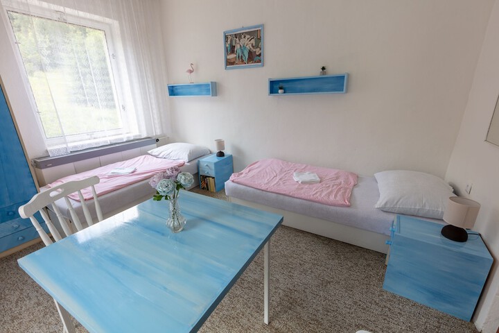 Room 26 of 42
