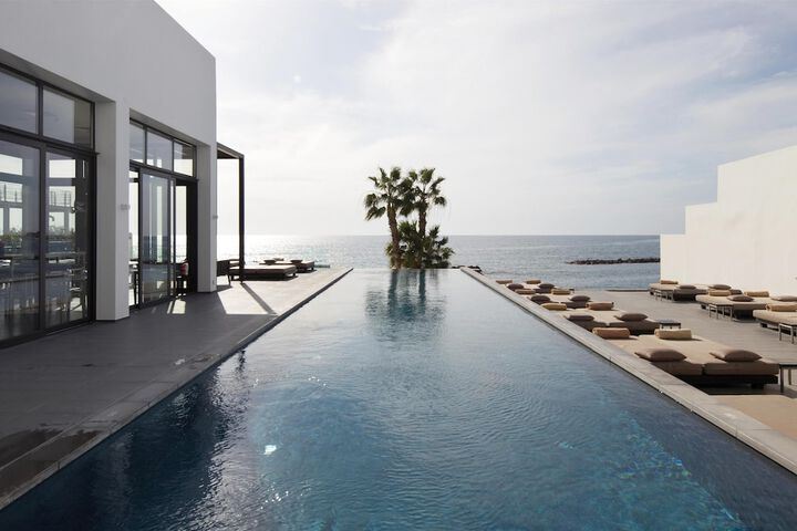 Pool 127 of 182