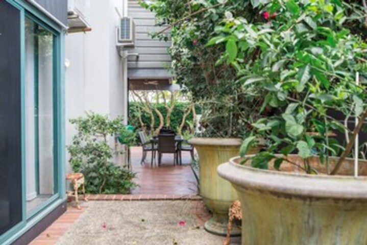 Terrace/Patio 25 of 28