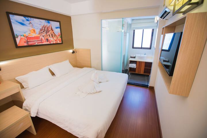 Room 20 of 57