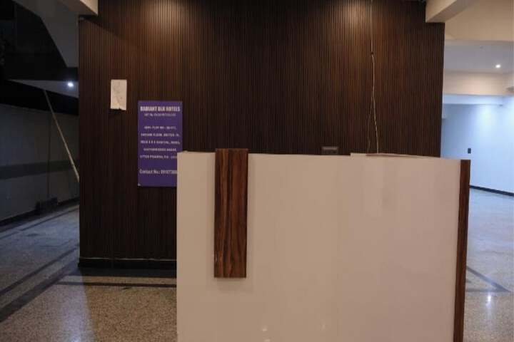 Hotel Interior 4 of 33