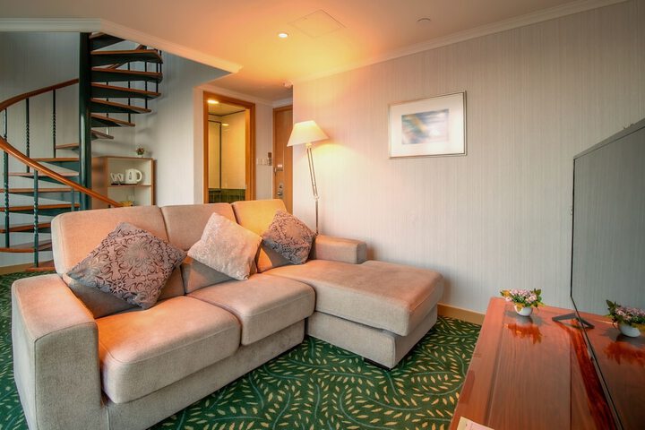 Room 29 of 62