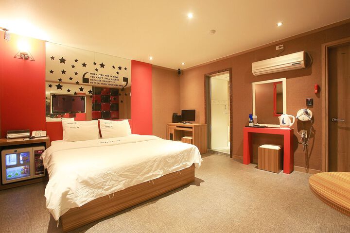 Room 59 of 121