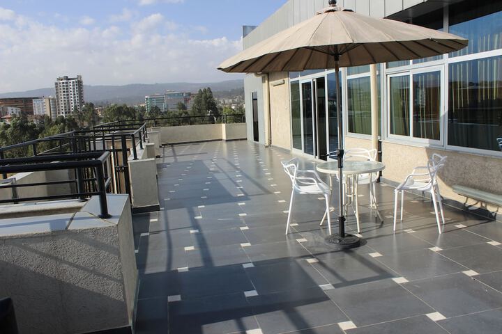 Terrace/Patio 45 of 47