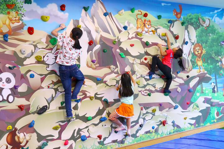Childrens Activities 41 of 73