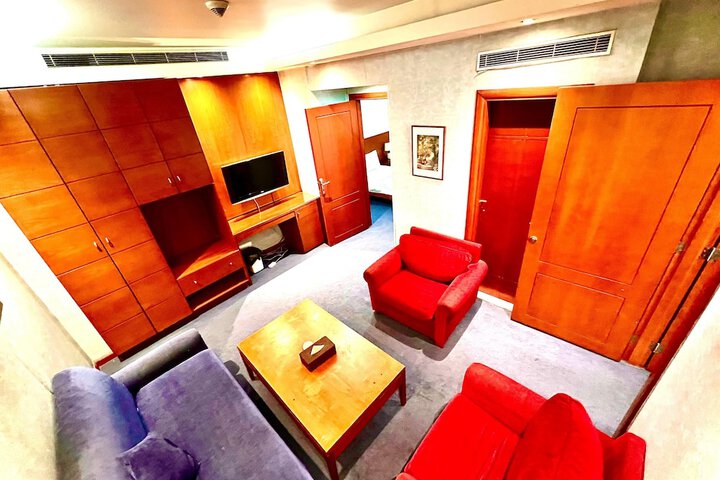 Room 31 of 54