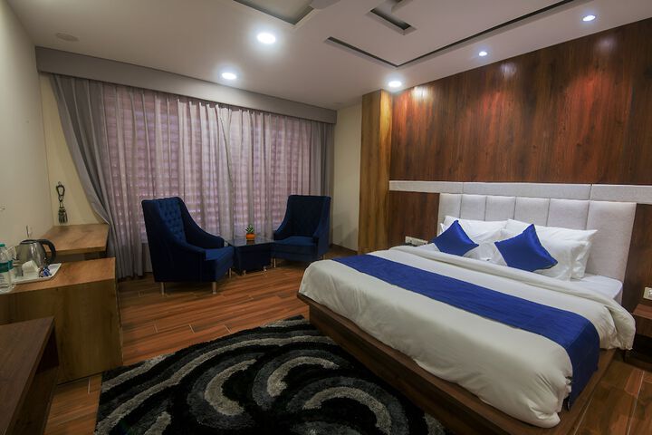 Room 19 of 34