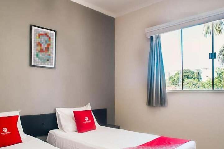 Room 12 of 36