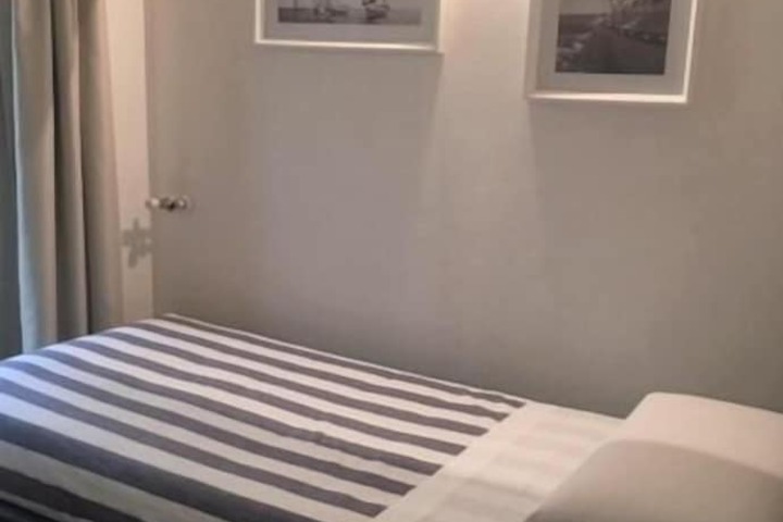 Room 17 of 57