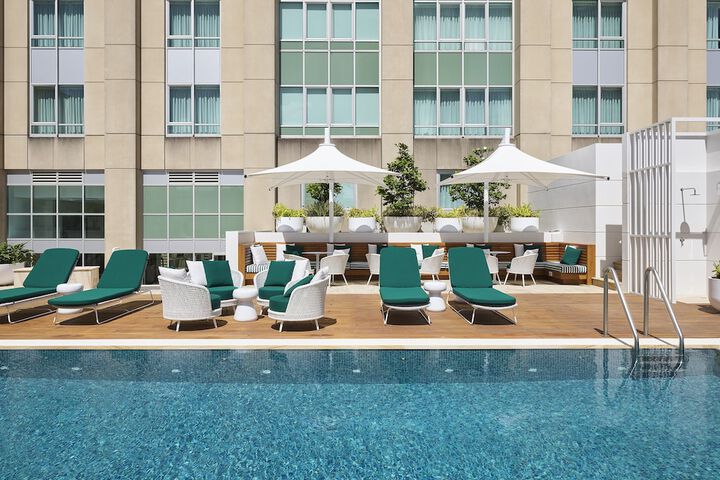Pool 76 of 138